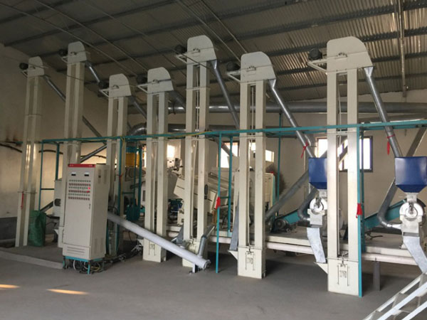 <a href=http://m.378492.com/product/6/ target=_blank class=infotextkey>玉米深加工機(jī)械</a>