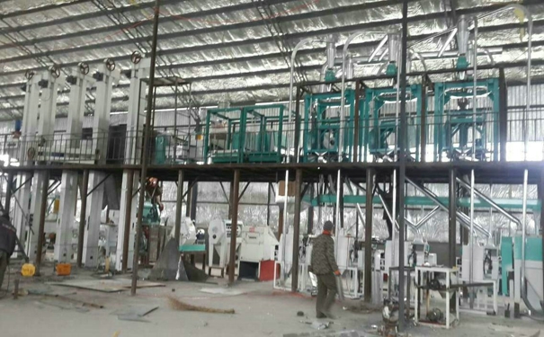 <a href=http://m.378492.com/product/6/ target=_blank class=infotextkey>玉米深加工機(jī)械</a>